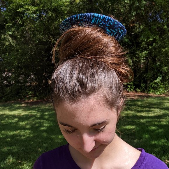 Blue Purple Flower Hair Crown - Picture 7 of 10